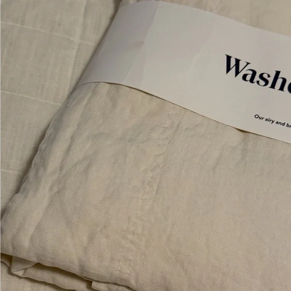 Brooklinen Washed European Linen Sheet Set queen - Picture 3 of 5